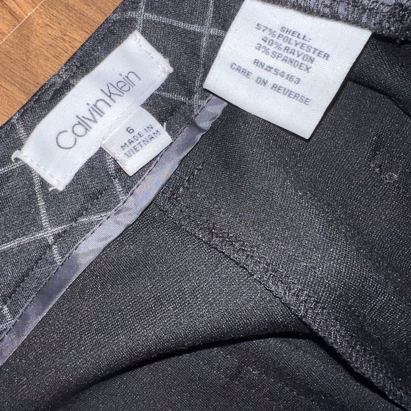 Calvin Klein Black pants with Grey pin stripe Size 6 - Picture 5 of 7